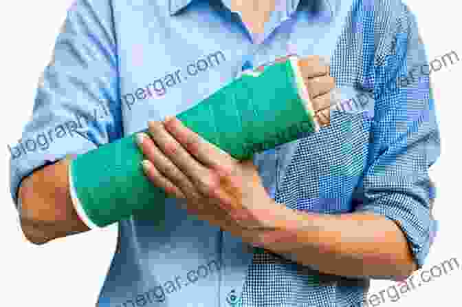 Image Of A Person Treating A Fracture First Aid Fundamentals: A Step By Step Illustrated Guide To The Top 10 Essential First Aid Procedures Everyone Should Know (Self Sufficient Survival)